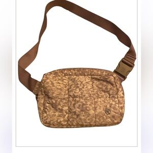 Lululemon Quilted Grid Belt Bag - LLWO/CBND